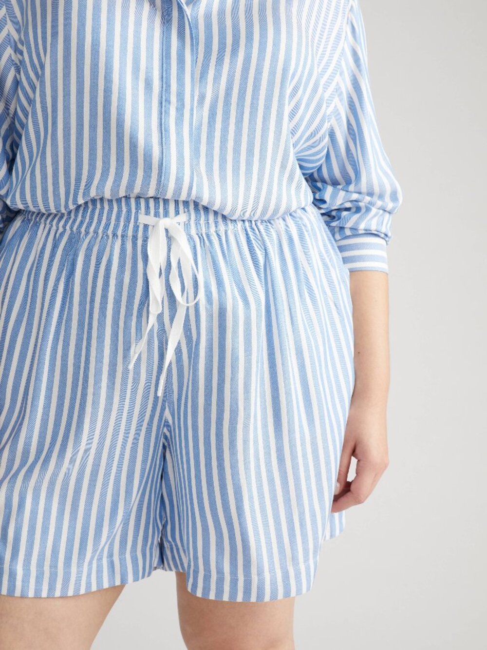 Beach Shorts - Blue/White Stripe